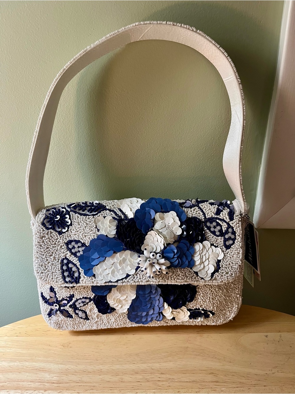Beaded Floral Shoulder Bag in White and Blue